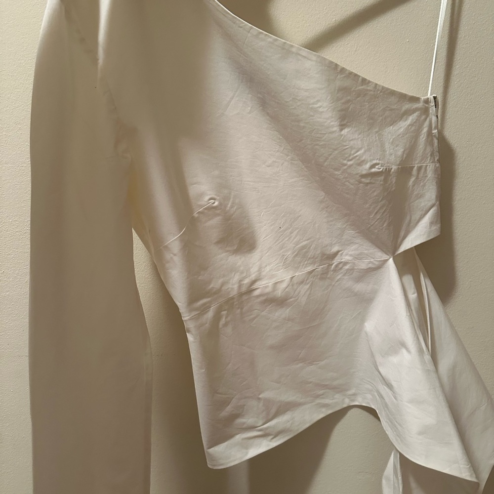 Asymmetric theory top